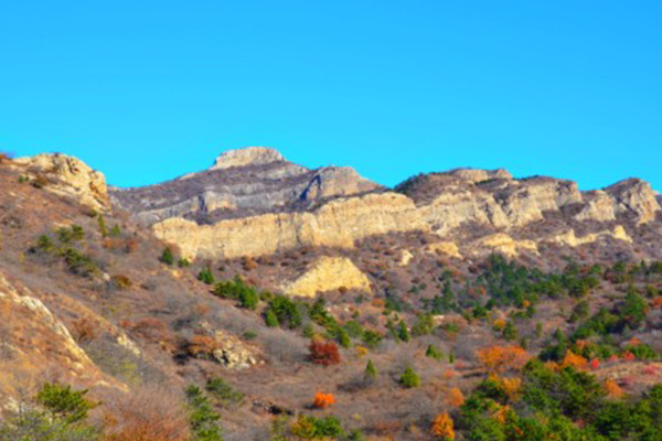 朝阳凌龙山墓园