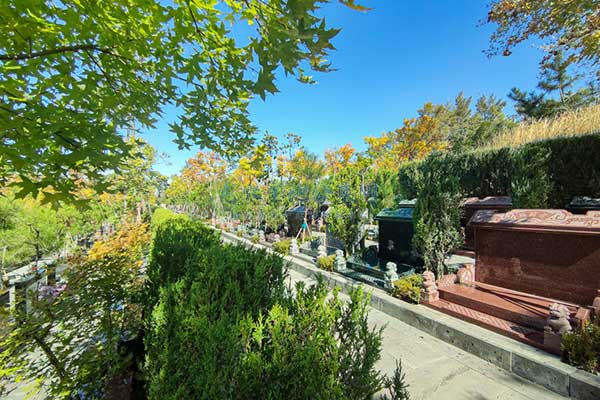 杭州墓地选址中的风水学原理与实践应用